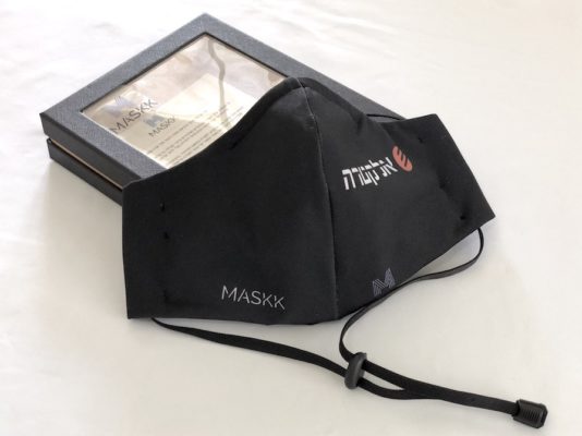 מסכת בד ממותגת אלקטרה